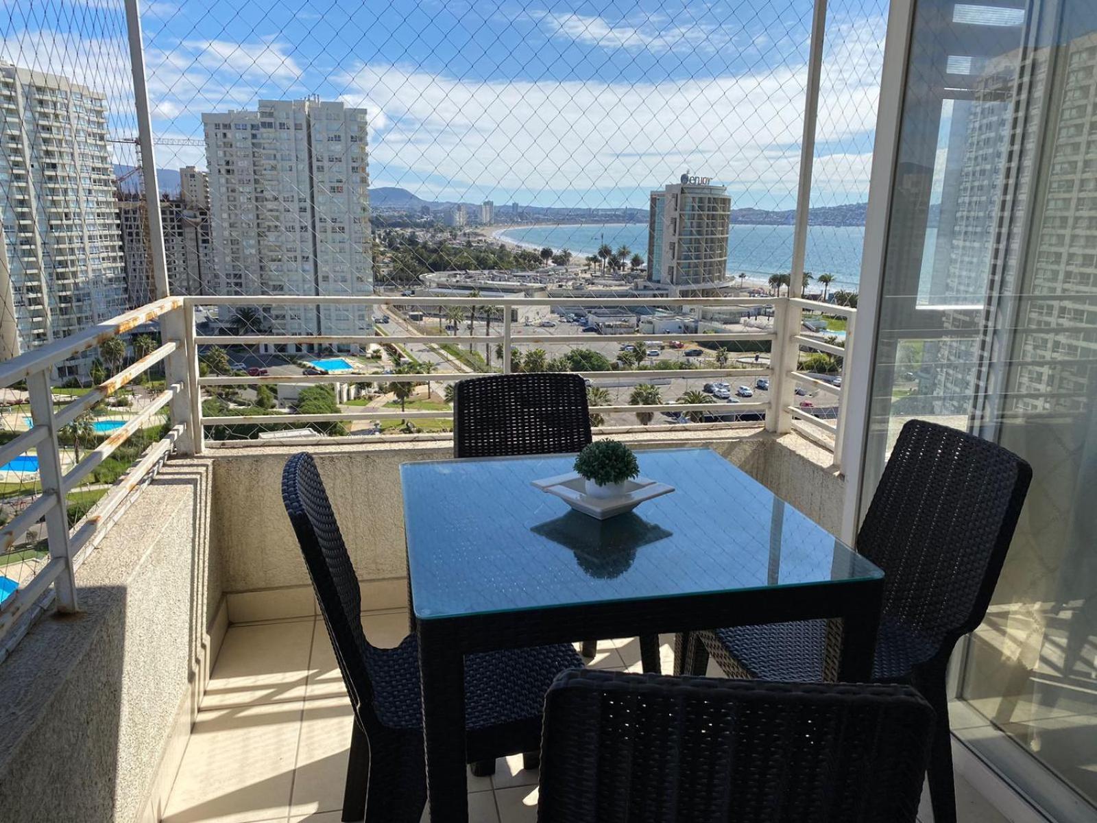 Marina Oceano Penuelas Coquimbo
